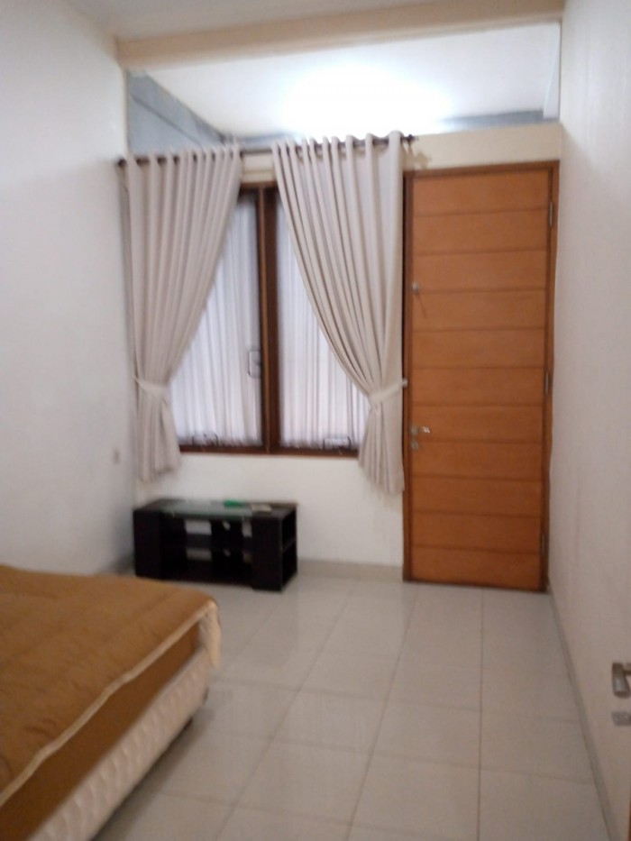 Rumah Disewakan Fully Furnished di Cluster Simpruk Lippo Cikarang